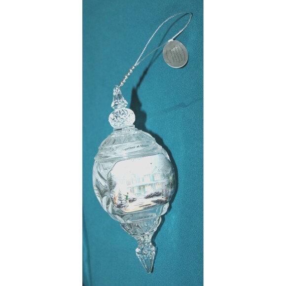 2014 Thomas Kinkade Crystal Christmas Ornament Together At Heart Holiday Decor - Picture 1 of 5